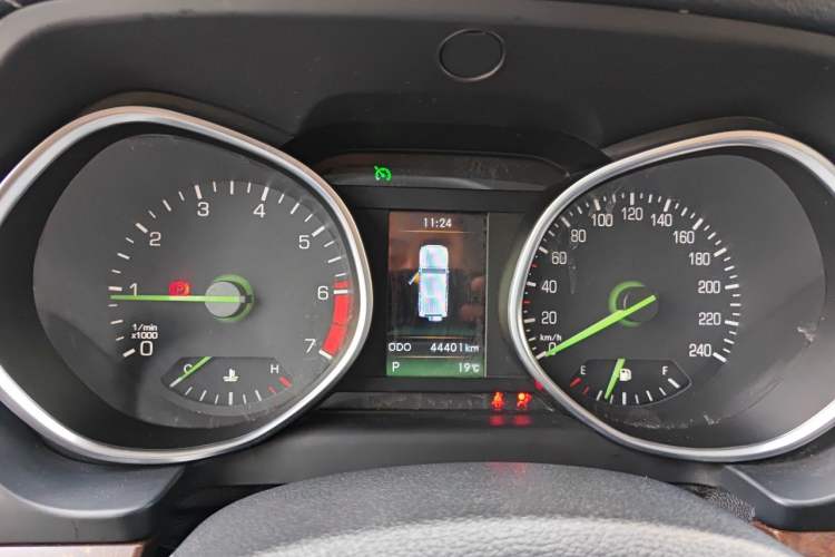 Used BAIC Off-Road BJ80 2019 2.3T Automatic Shengshi Huazhang Edition China VI Emission Standard Instrument Cluster