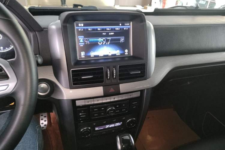 Used BAIC Off-Road BJ80 2020 2.3T Automatic Xiahke Version Audio And AC Panel