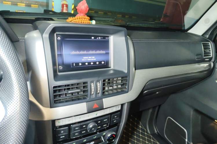 Used BAIC Off-Road BJ80 2020 3.0T Automatic Supreme Edition Audio And AC Panel