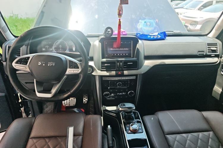 Used BAIC Off-Road BJ80 2020 3.0T Automatic Supreme Edition Center Console