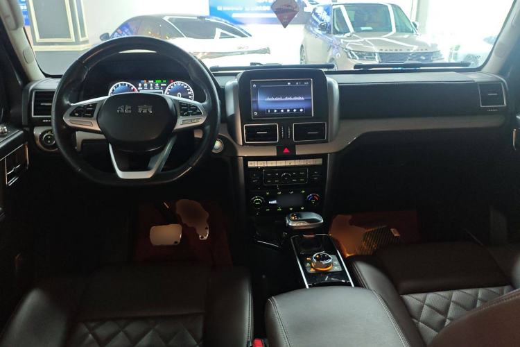 Used BAIC Off-Road BJ80 2020 3.0T Automatic Supreme Edition Center Console