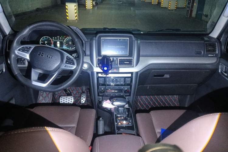 Used BAIC Off-Road BJ80 2020 3.0T Automatic Supreme Edition Center Console
