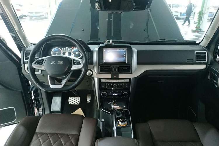 Used BAIC Off-Road BJ80 2020 3.0T Automatic Supreme Edition Center Console