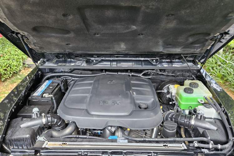 Used BAIC Off-Road BJ80 2020 3.0T Automatic Glory Flagship Edition Engine Bay