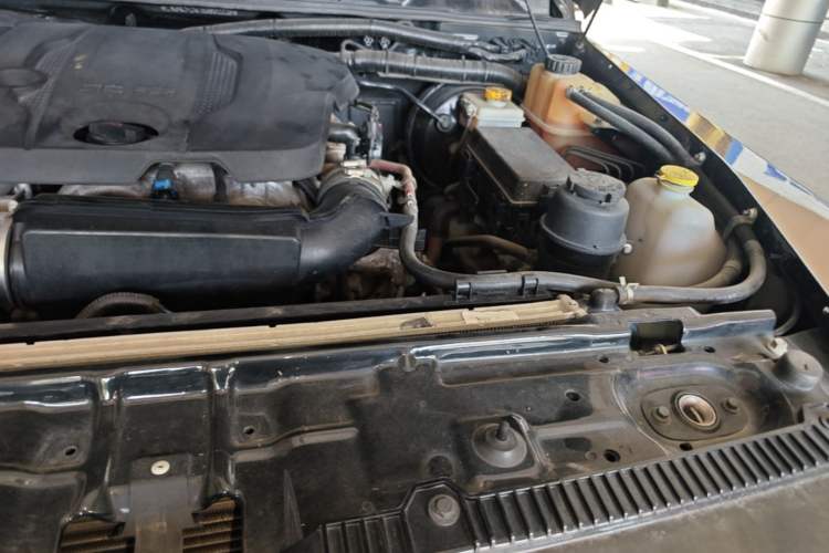 Used BAIC Off-Road BJ80 2020 2.3T Automatic Business Edition Engine Bay Left