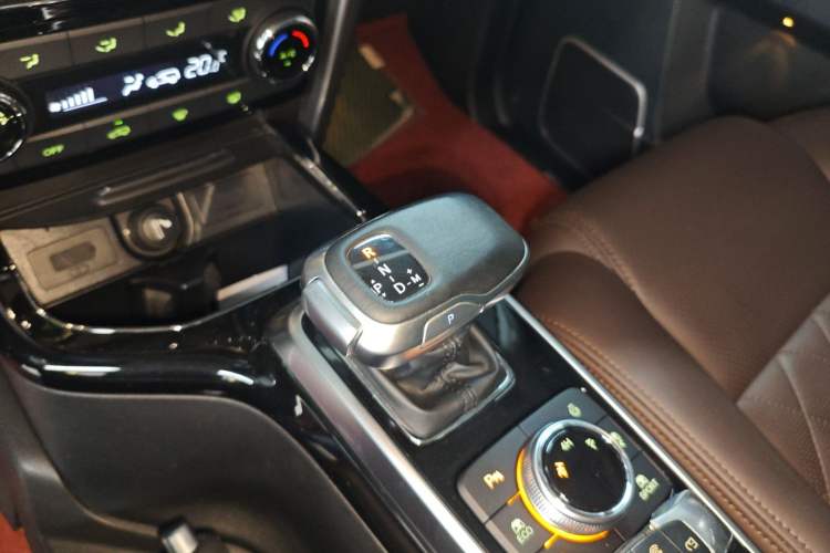 Used BAIC Off-Road BJ80 2020 3.0T Automatic Supreme Edition Gear Lever