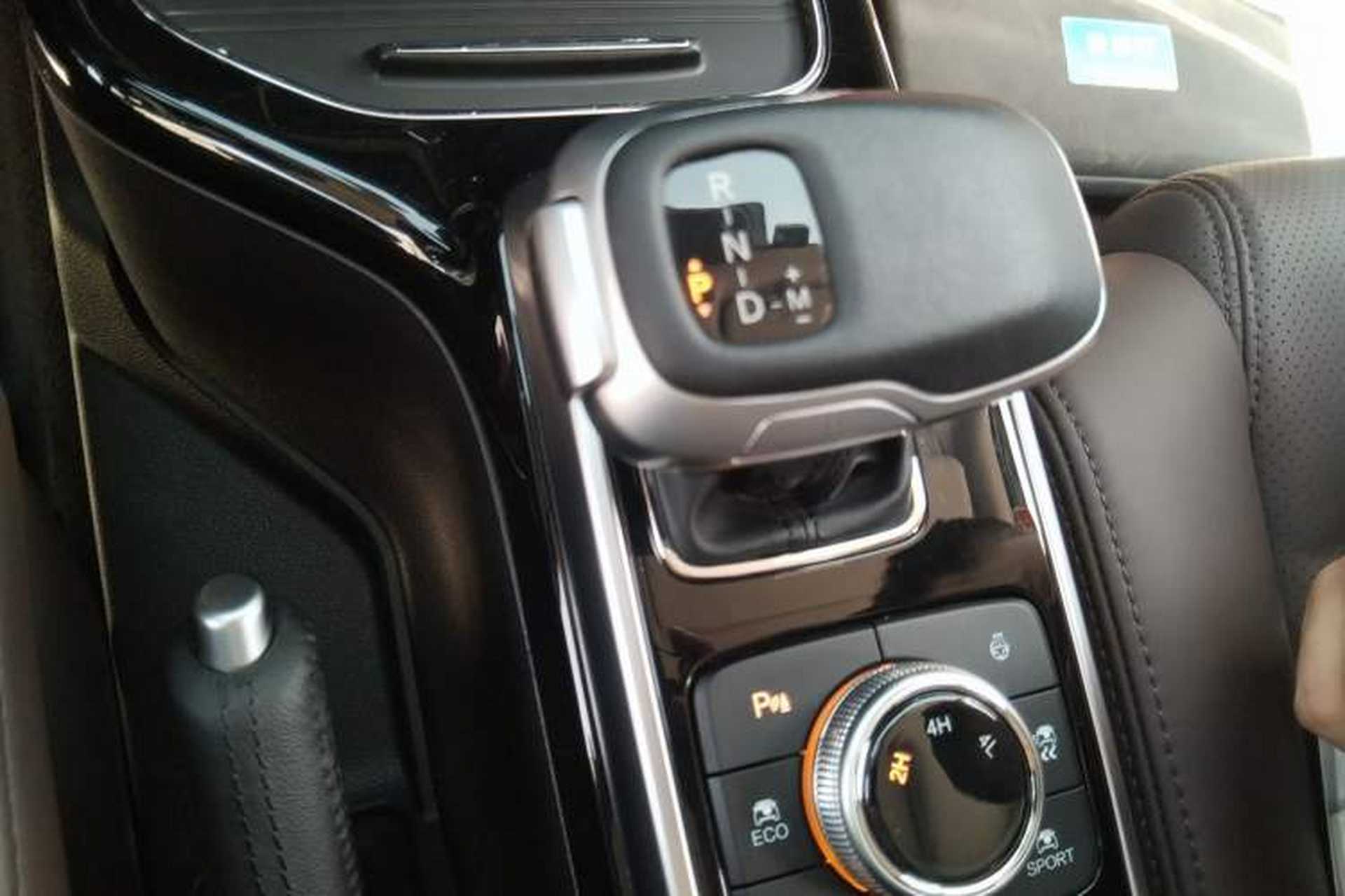 Used BAIC Off-Road BJ80 2020 3.0T Automatic Supreme Edition Gear Lever