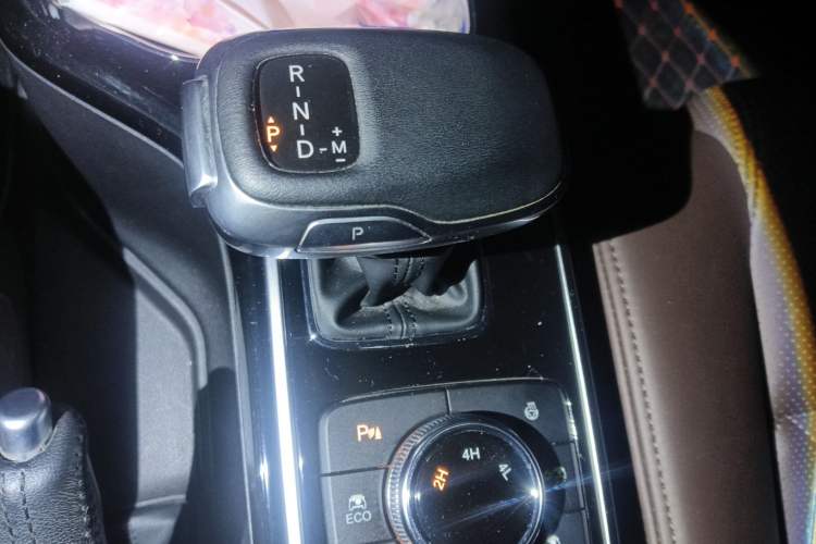 Used BAIC Off-Road BJ80 2020 3.0T Automatic Supreme Edition Gear Lever