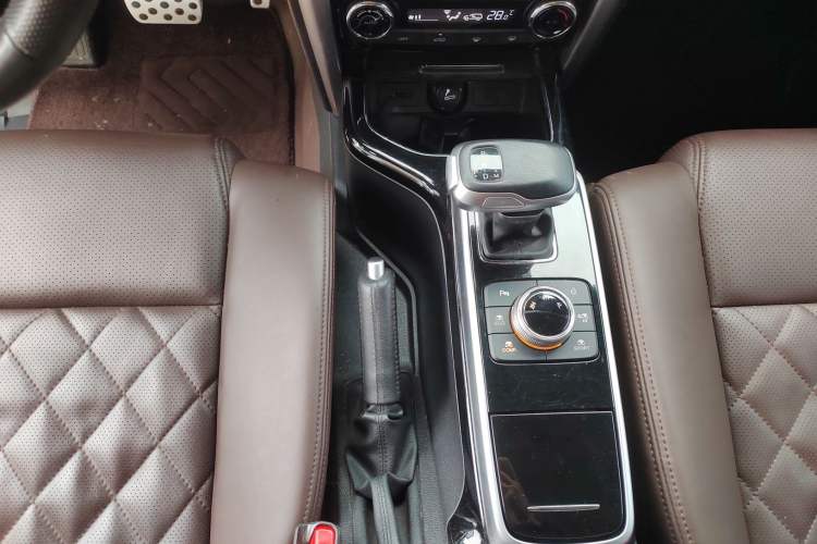 Used BAIC Off-Road BJ80 2020 3.0T Automatic Supreme Edition Gear Lever