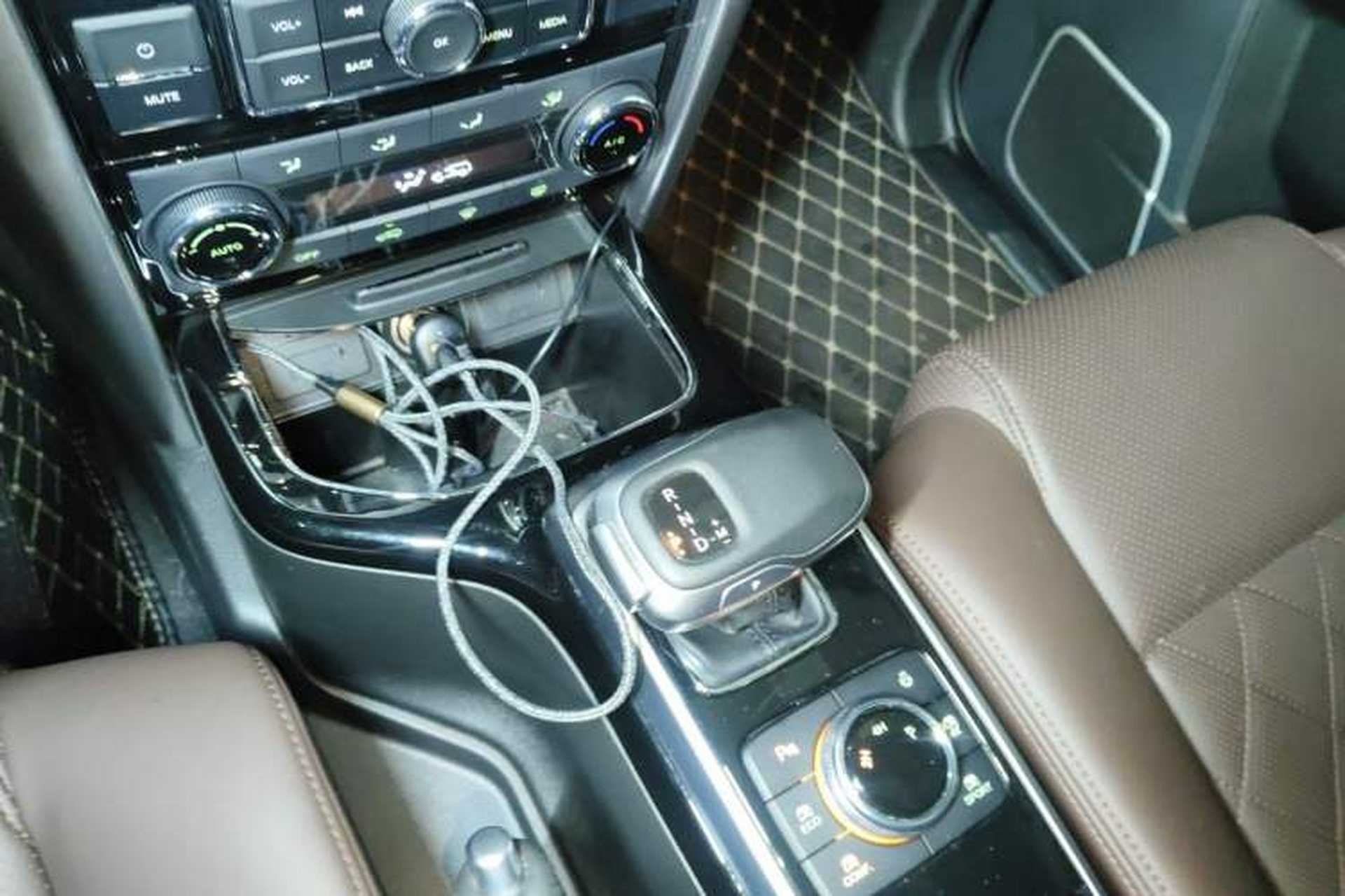 Used BAIC Off-Road BJ80 2020 3.0T Automatic Supreme Edition Gear Lever