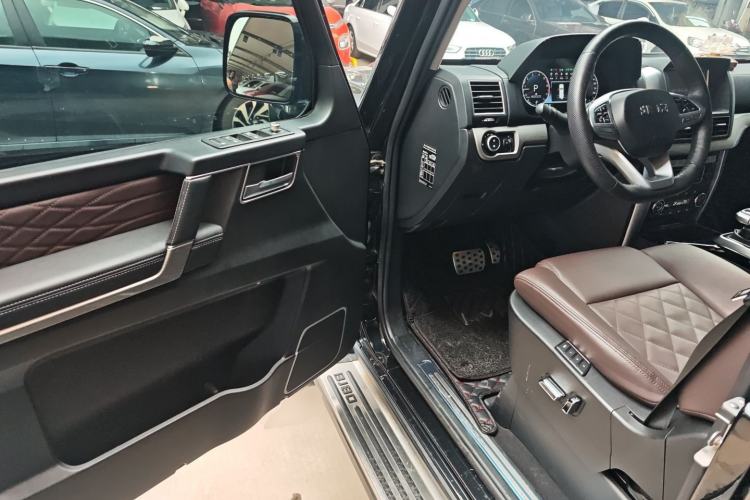 Used BAIC Off-Road BJ80 2020 3.0T Automatic Supreme Edition Interior 3
