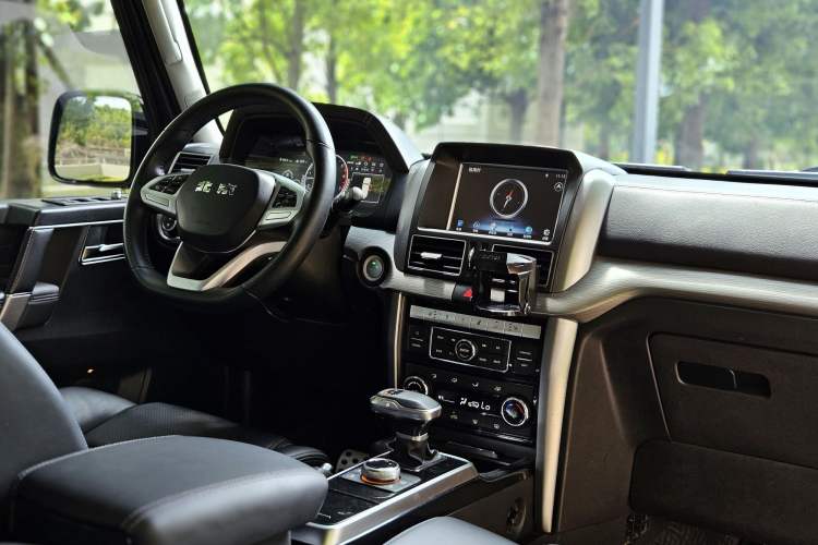 Used BAIC Off-Road BJ80 2020 3.0T Automatic Glory Flagship Edition Interior 6