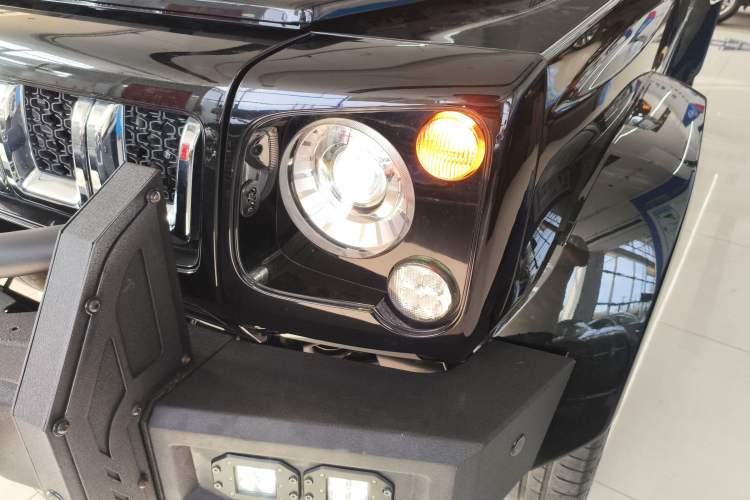 Used BAIC Off-Road BJ80 2020 3.0T Automatic Glory Flagship Edition Left Front Headlight