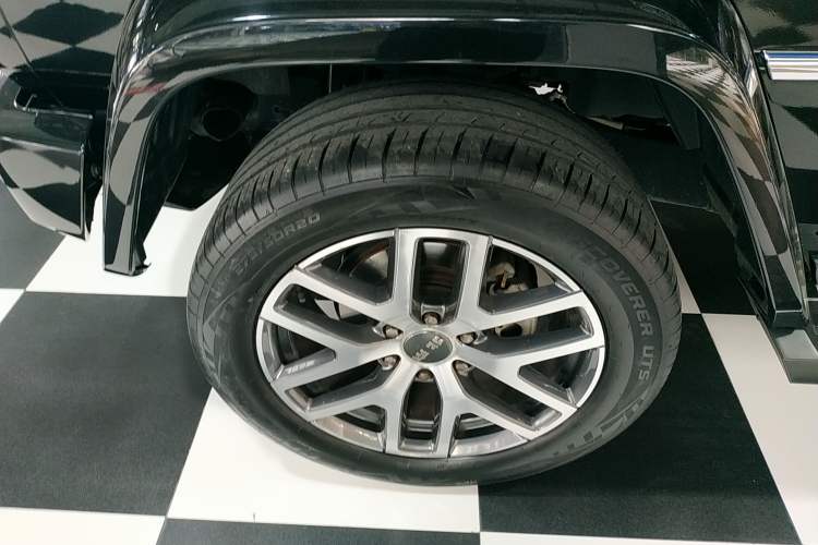 Used BAIC Off-Road BJ80 2020 3.0T Automatic Supreme Edition Left Front Wheel Hub