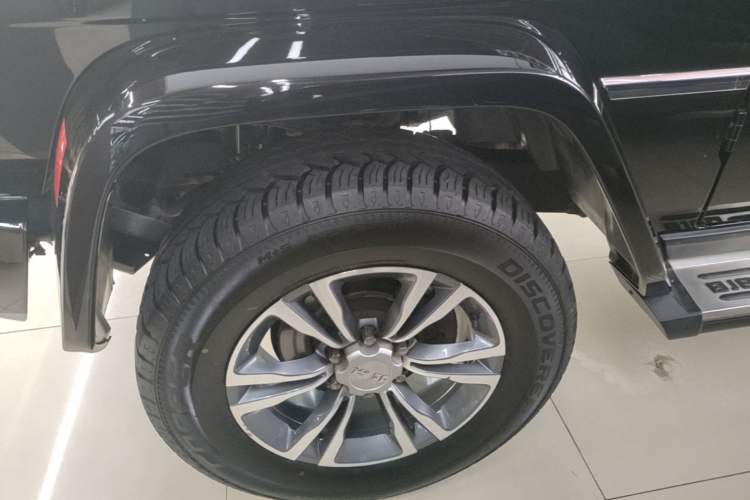 Used BAIC Off-Road BJ80 2020 2.3T Automatic Xiahke Version Left Front Wheel Hub