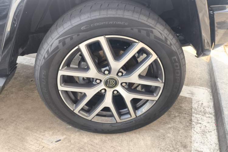 Used BAIC Off-Road BJ80 2020 3.0T Automatic Supreme Edition Right Front Wheel Hub