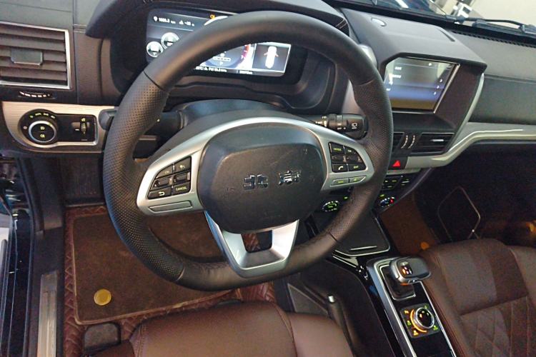 Used BAIC Off-Road BJ80 2020 3.0T Automatic Supreme Edition Steering Wheel