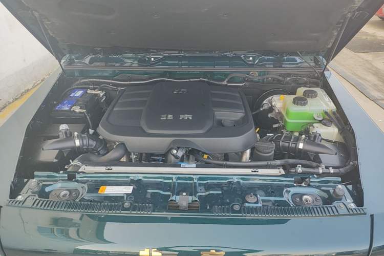 Used BAIC Off-Road BJ80 2020 3.0T Automatic Everest Edition Engine Bay