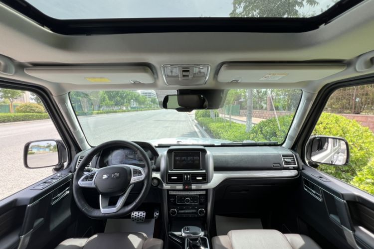 Used BAIC Off-Road BJ80 2020 3.0T Automatic Supreme Edition Interior 3
