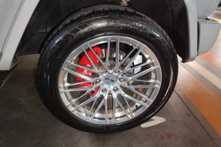 Used BAIC Off-Road BJ80 2020 3.0T Automatic Supreme Edition Right Front Wheel Hub