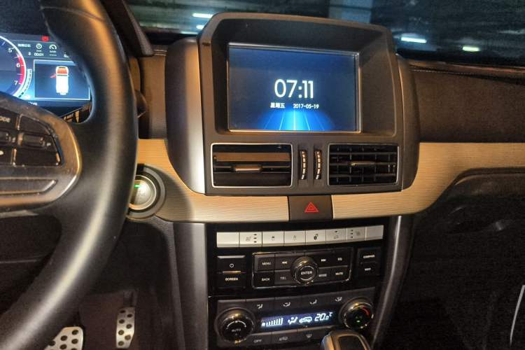 Used BAIC Off-Road BJ80 2020 2.3T Automatic Xiahke Version Audio And AC Panel
