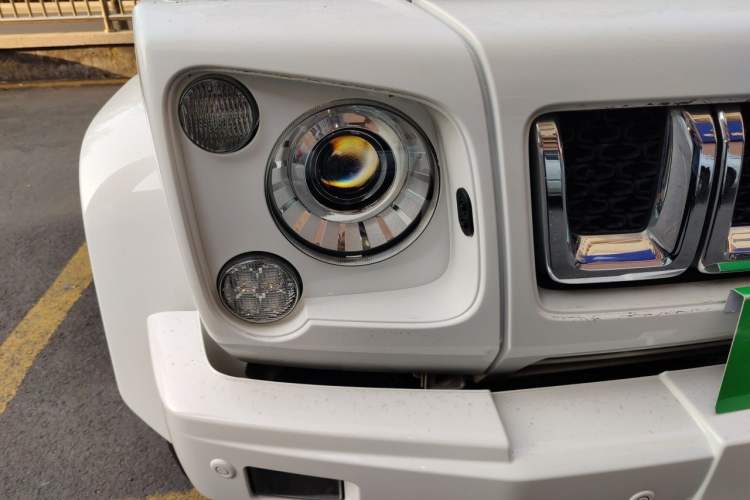 Used BAIC Off-Road BJ80  Right Front Headlight