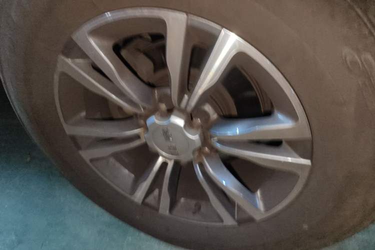 Used BAIC Off-Road BJ80 2020 2.3T Automatic Xiahke Version Right Front Wheel Hub