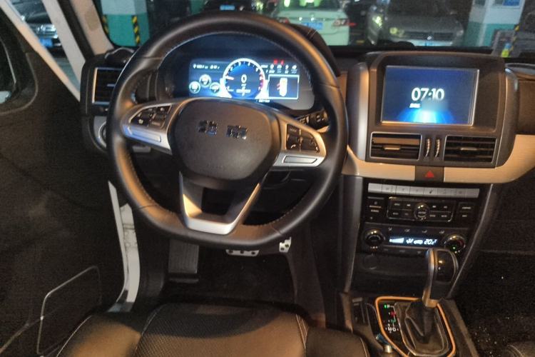 Used BAIC Off-Road BJ80 2020 2.3T Automatic Xiahke Version Steering Wheel