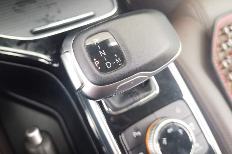 Used BAIC Off-Road BJ80 2022 3.0T Automatic Glory Edition Gear Lever