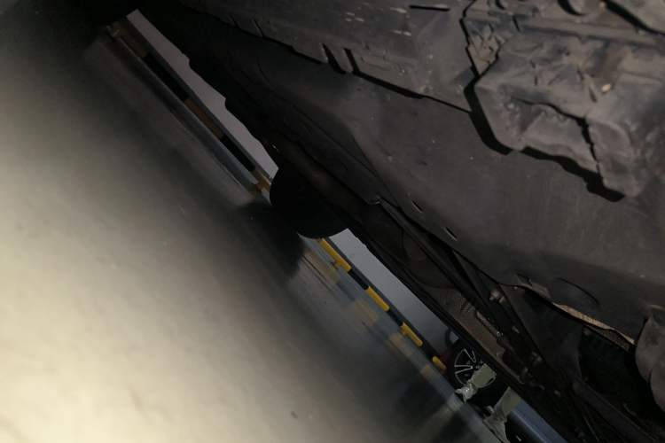 Used BAIC Off-Road BJ90 2021 3.0T Zhenrong Edition Chassis Front Right