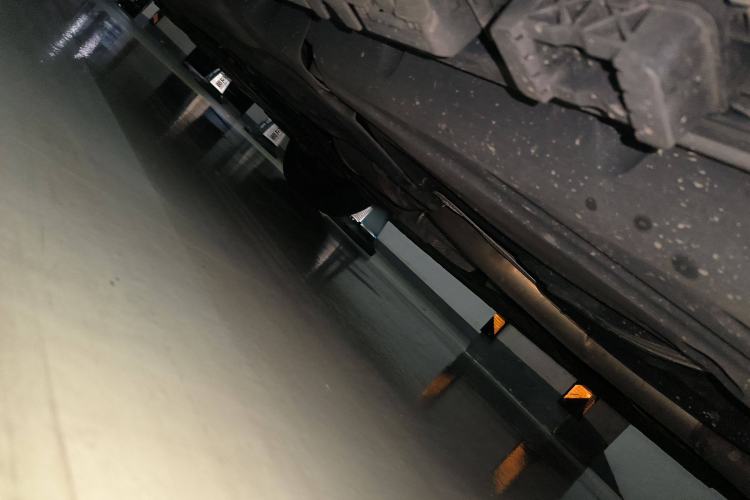 Used BAIC Off-Road BJ90 2021 3.0T Zhenrong Edition Chassis Rear Left