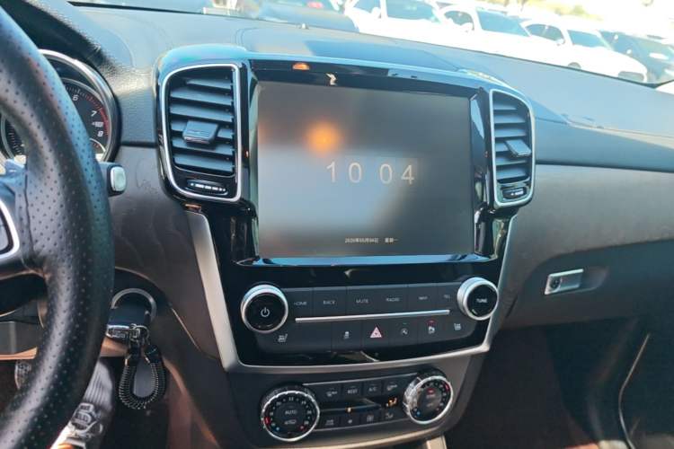 Used BAIC Off-Road BJ90 2020 3.0T Navigator Edition Audio And AC Panel