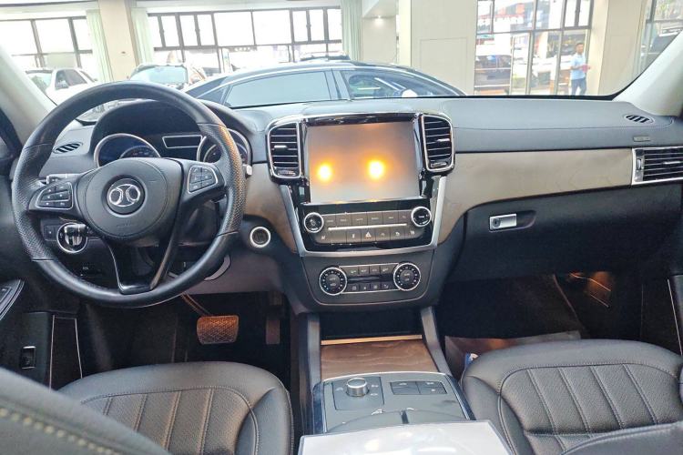 Used BAIC Off-Road BJ90 2020 3.0T Navigator Edition Center Console