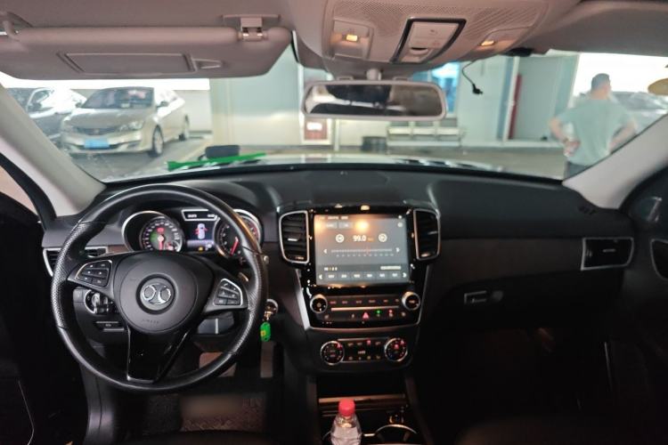 Used BAIC Off-Road BJ90 2020 3.0T Navigator Edition Center Console