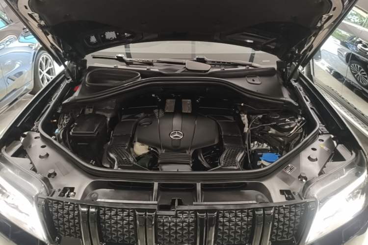 Used BAIC Off-Road BJ90 2020 3.0T Executive Edition Engine Bay