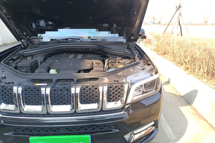 Used BAIC Off-Road BJ90 2020 3.0T Executive Edition Engine Bay Left