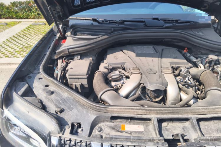 Used BAIC Off-Road BJ90 2020 4.0T Honor Edition Engine Bay Right