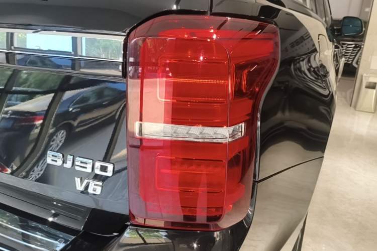 Used BAIC Off-Road BJ90 2020 3.0T Executive Edition Exterior 2