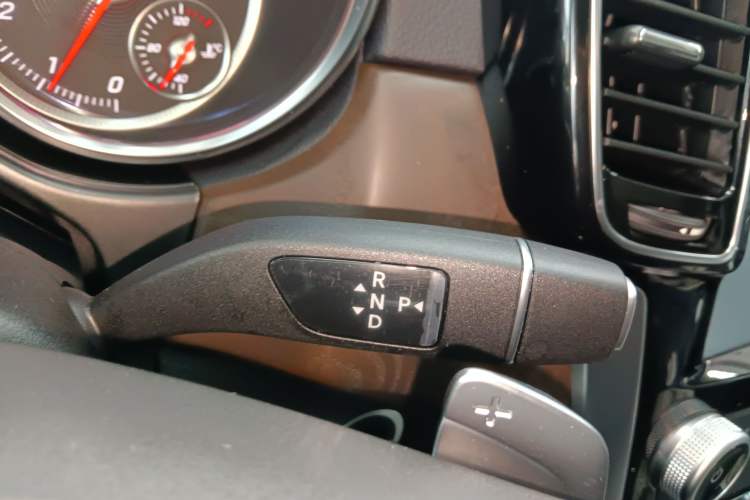 Used BAIC Off-Road BJ90 2020 3.0T Navigator Edition Gear Lever