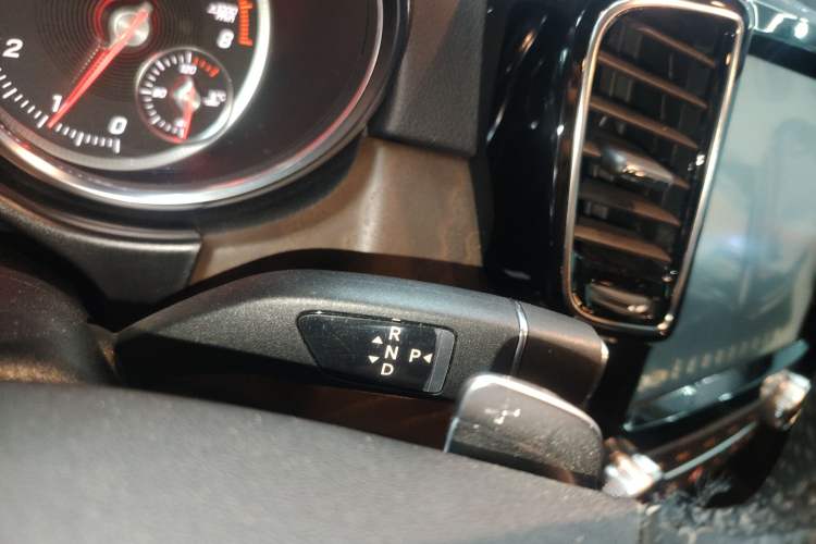 Used BAIC Off-Road BJ90 2020 3.0T Navigator Edition Gear Lever