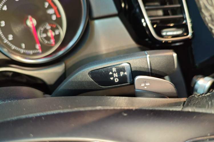 Used BAIC Off-Road BJ90 2020 4.0T Prestige Edition Gear Lever