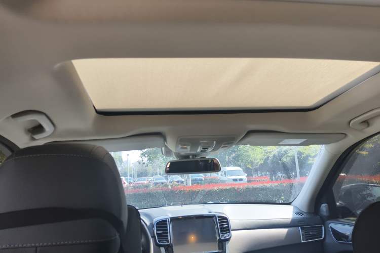 Used BAIC Off-Road BJ90 2020 4.0T Honor Edition Headliner