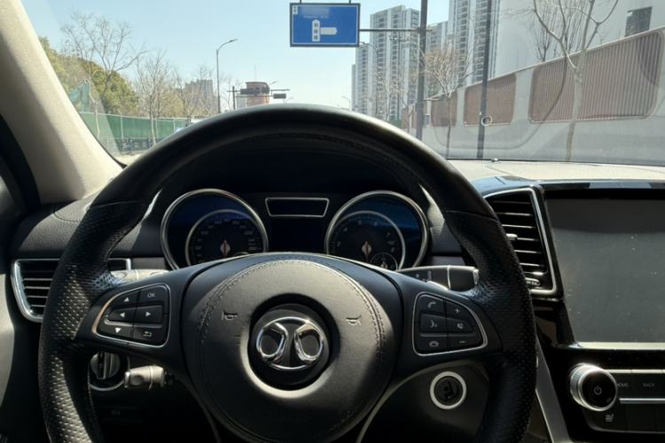 Used BAIC Off-Road BJ90 2020 3.0T Navigator Edition Interior 4