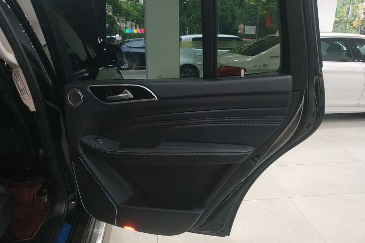 Used BAIC Off-Road BJ90 2020 3.0T Navigator Edition Interior 6