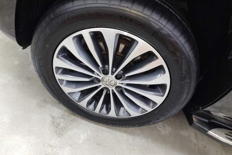 Used BAIC Off-Road BJ90 2020 3.0T Navigator Edition Left Front Wheel Hub