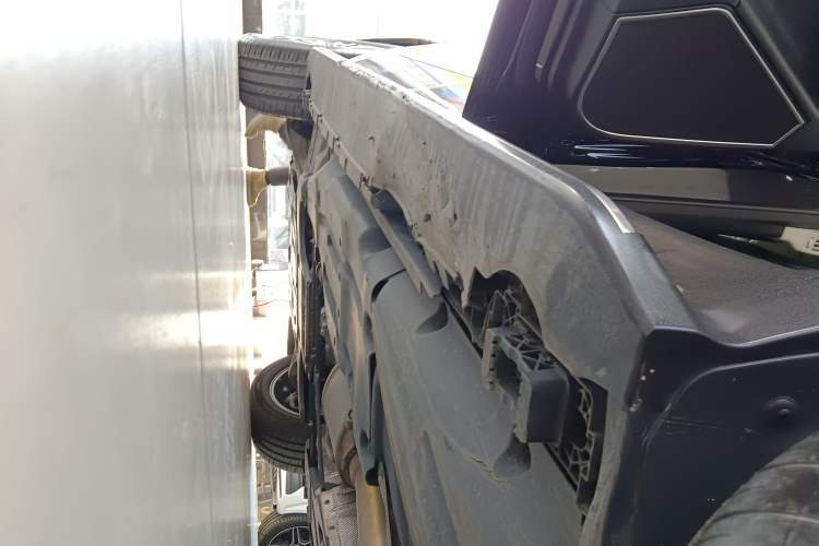 Used BAIC Off-Road BJ90 2020 3.0T Navigator Edition Left Side Sill