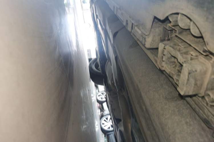 Used BAIC Off-Road BJ90 2020 3.0T Navigator Edition Left Side Sill