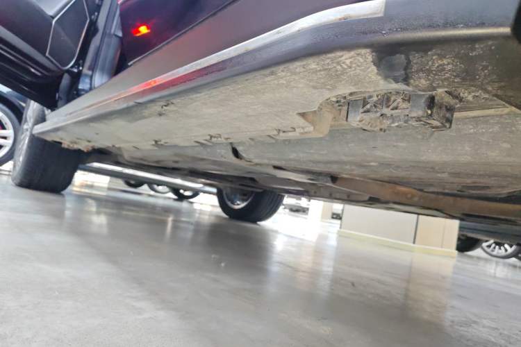 Used BAIC Off-Road BJ90 2020 3.0T Navigator Edition Left Side Sill