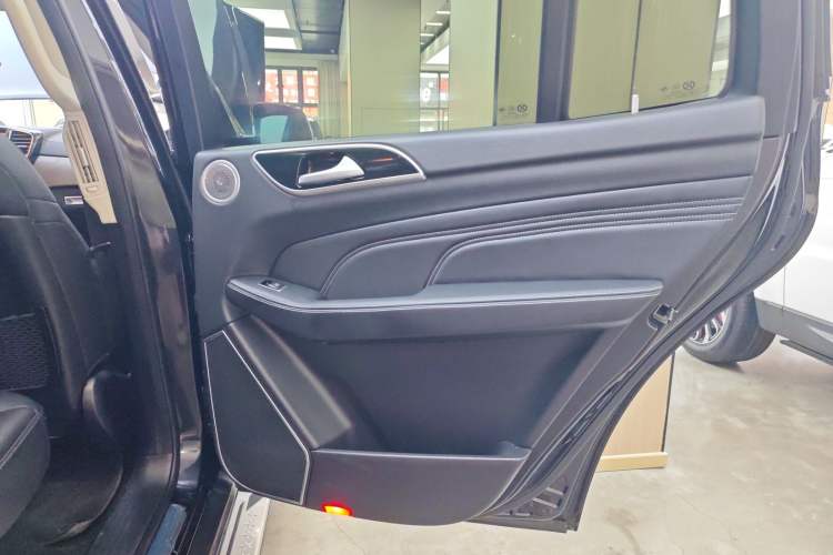 Used BAIC Off-Road BJ90 2020 3.0T Navigator Edition Right Rear Door Interior