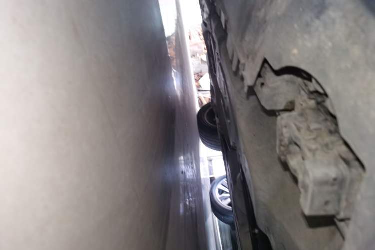 Used BAIC Off-Road BJ90 2020 3.0T Navigator Edition Right Side Sill
